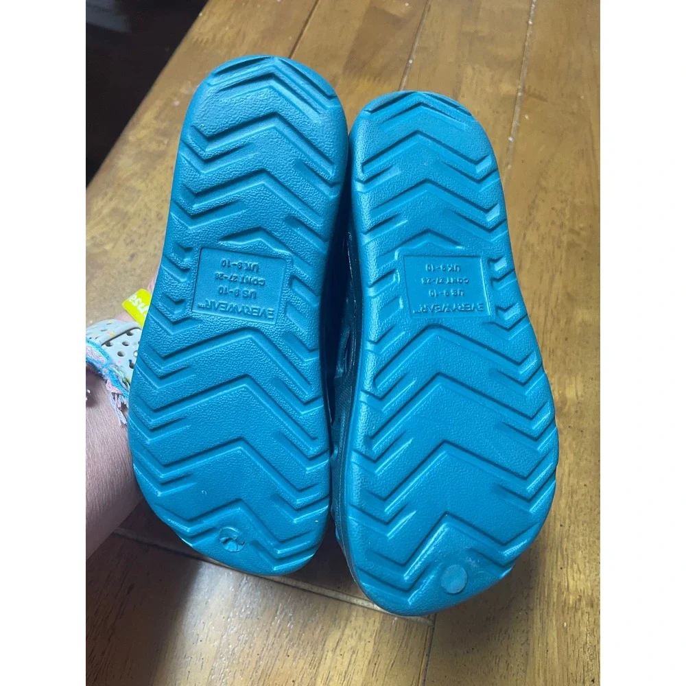 Totes Everywear Kids Clogs Iridescent Teal Blue Slip On Water Shoes Size 9-10